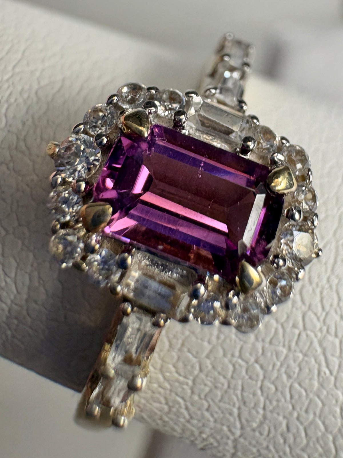Rhodolite Zircon Halo Ring 9k Gold Size 8