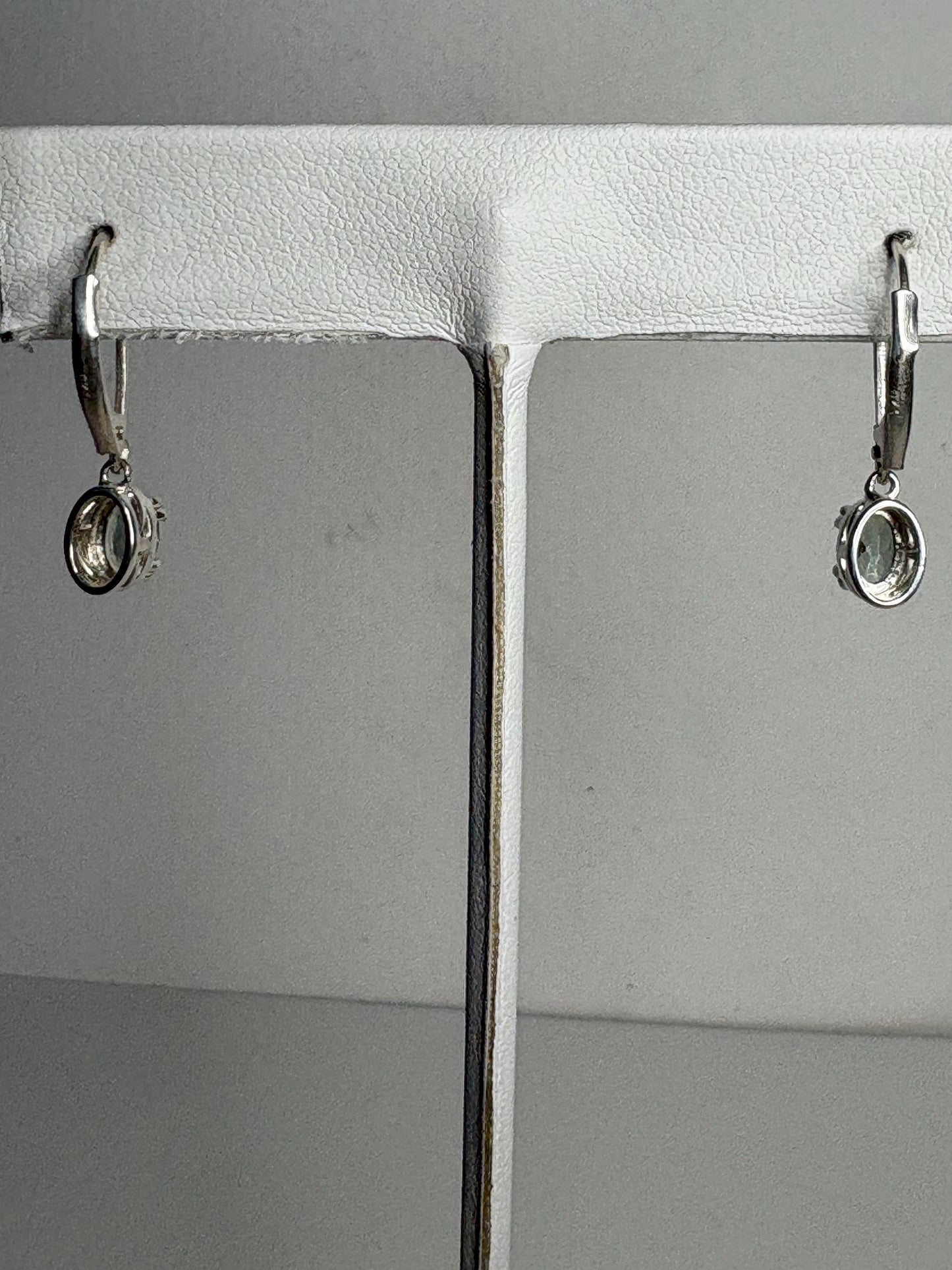 Green Oregon Sunstone Dangle Drop Lever Back Earrings Sterling Silver - NewLifeJewelryVault
