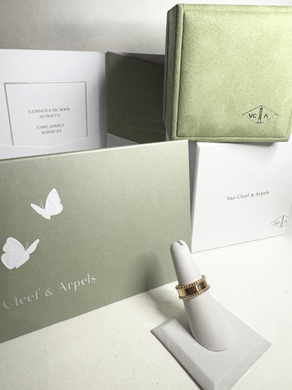 Van Cleef & Arpels Perlee Signature Band Ring in 18k gold.