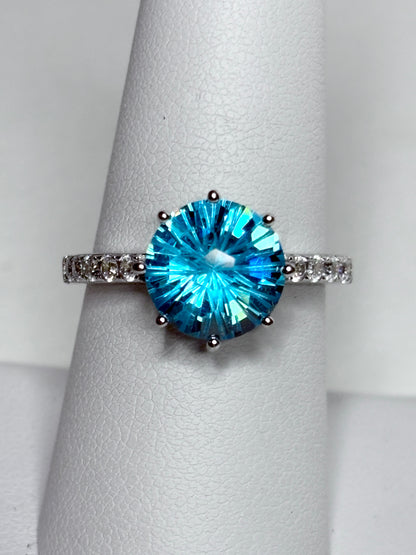 Honeycomb Cut Blue CZ Solitaire Ring in Sterling Silver size 8