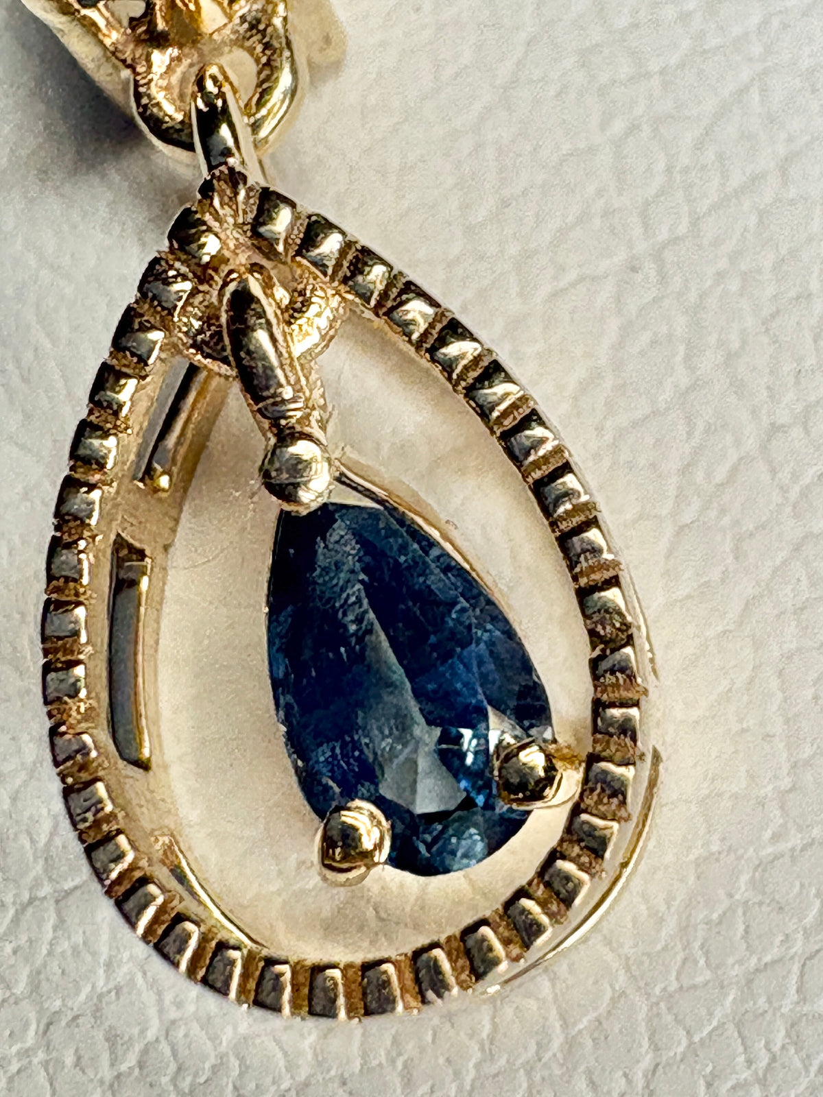 Montana Sapphire Drop Pendant Necklace 9k Gold 18"