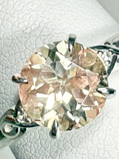 Light Champagne Oregon Sunstone Ring Sterling Silver size 7