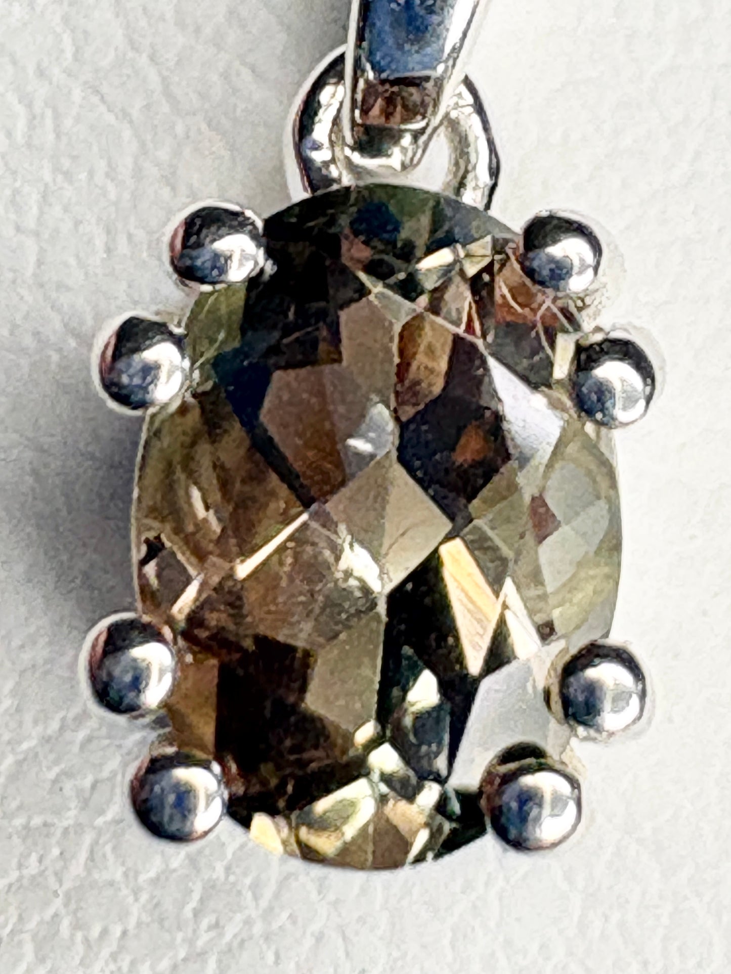 Bi Color Oregon Sunstone Solitaire Pendant Necklace Sterling Silver 18"