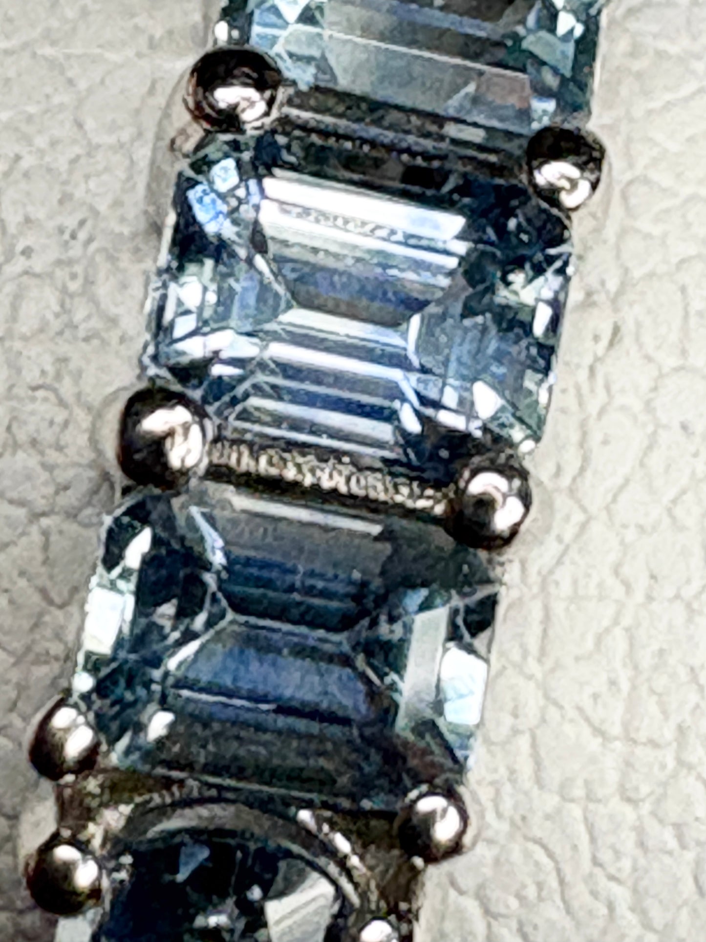 Untreated Montana Sapphire Band Ring 950 Platinum size 7