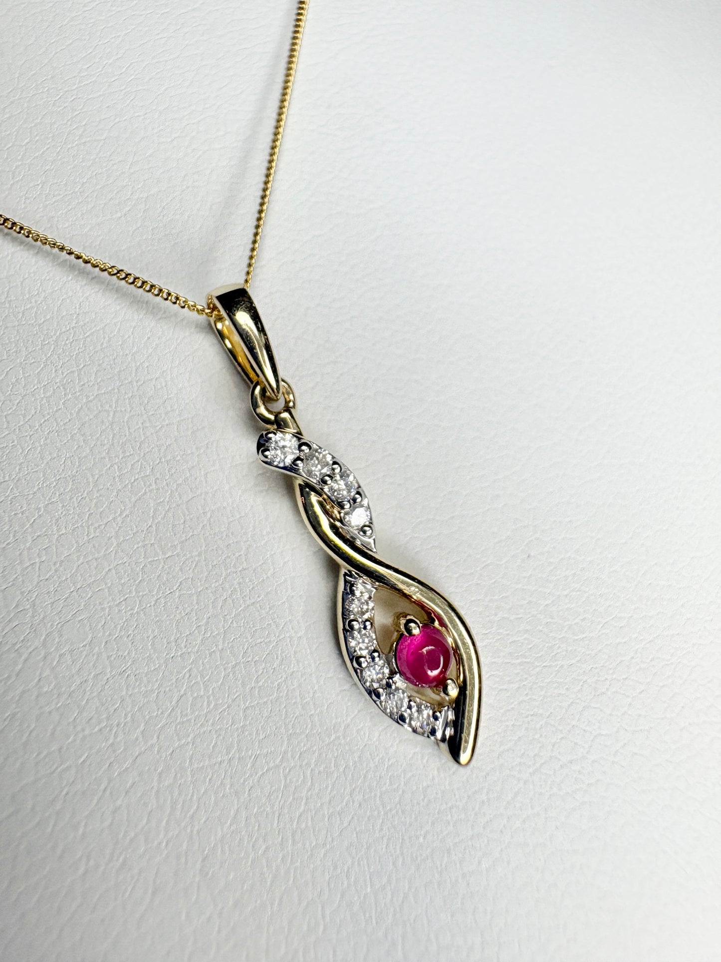 Greenland Ruby and Canadian Diavik Diamond Pendant Necklace Solid 9k Gold 18"