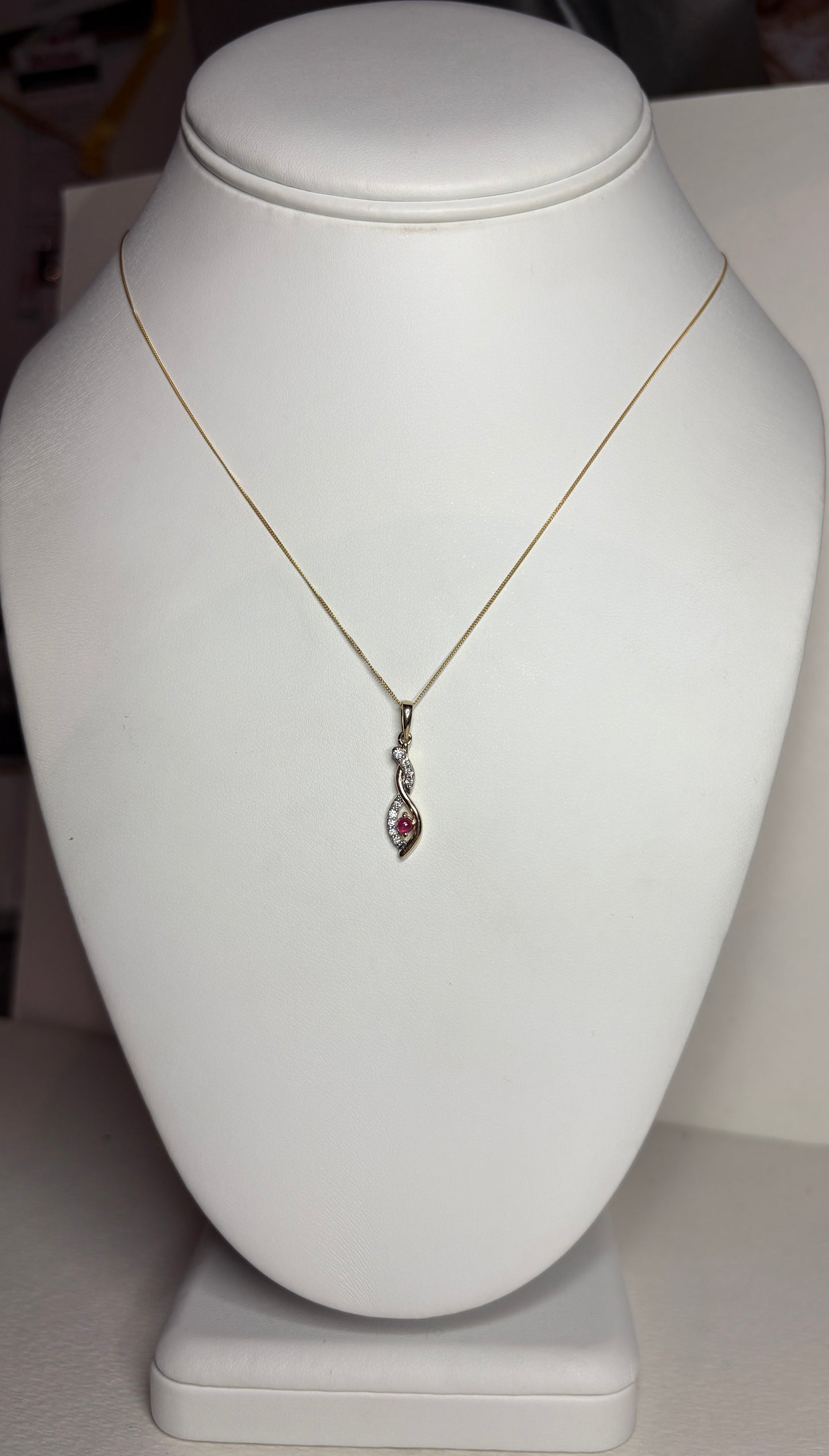 Greenland Ruby and Canadian Diavik Diamond Pendant Necklace Solid 9k Gold 18"
