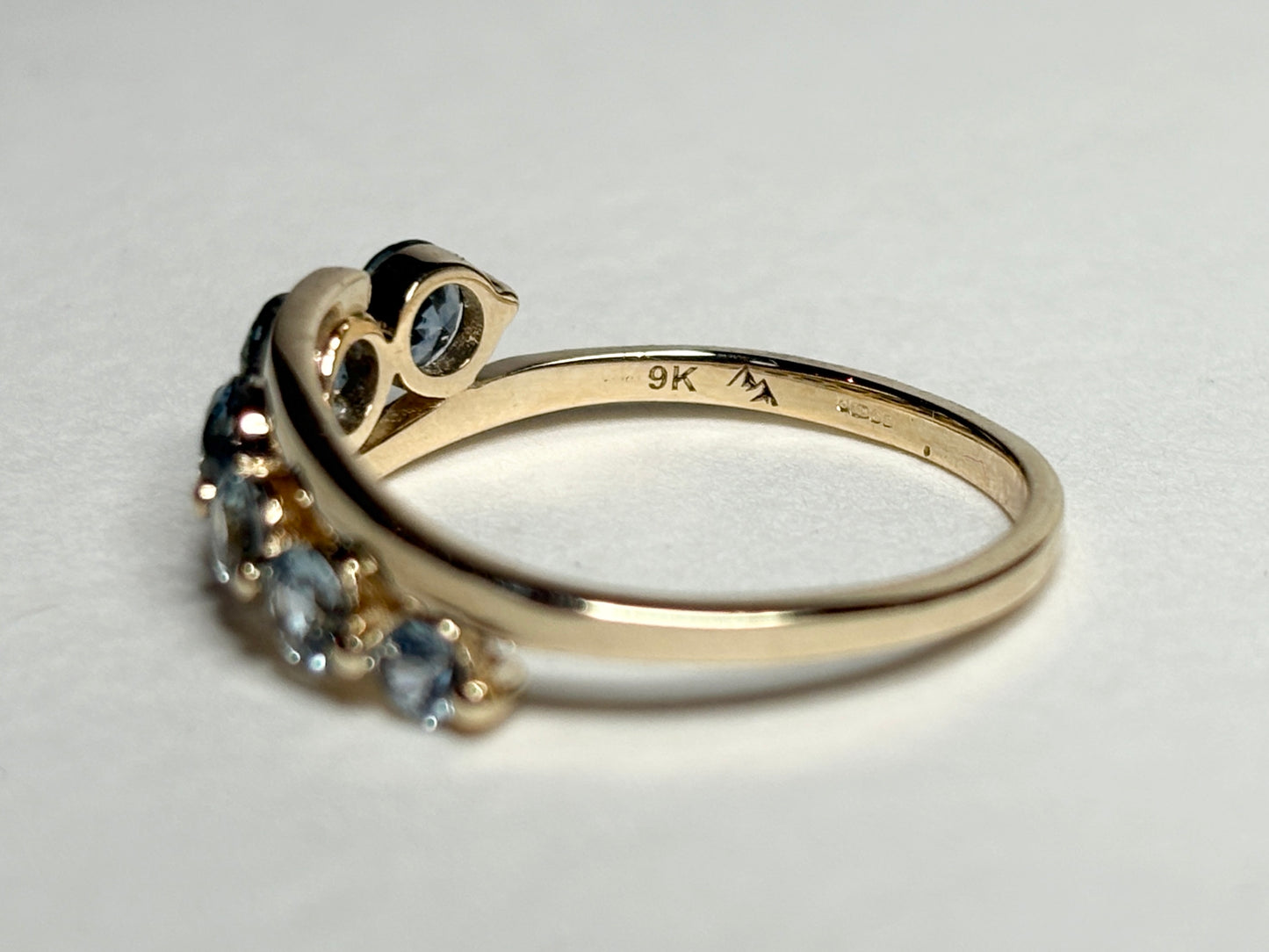 Untreated Montana Sapphire Ring 9k Gold size 8