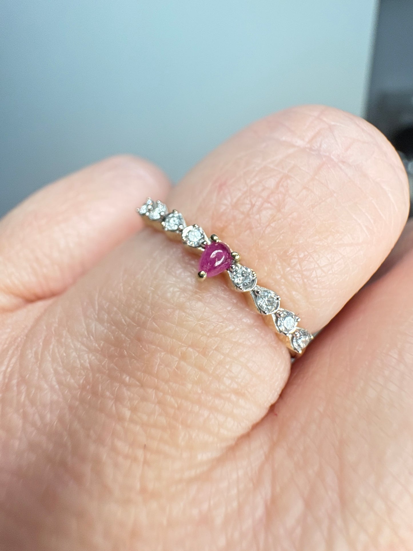 Greenland Ruby Tear and Diavik Canadian Diamond Ring 9k Gold size 7