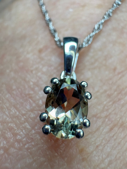 Bi Color Oregon Sunstone Solitaire Pendant Necklace Sterling Silver 18"