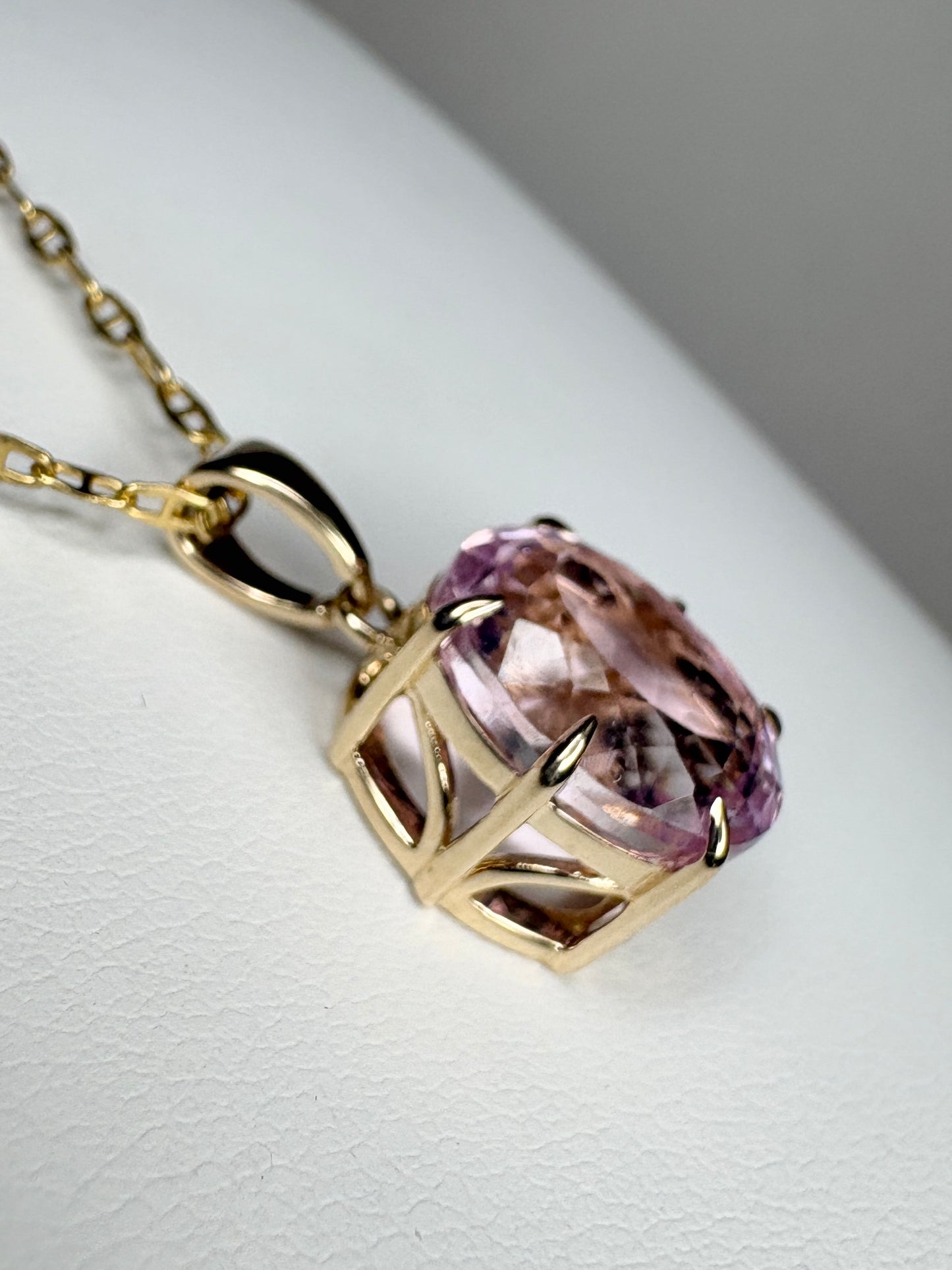 Kunzite Solitaire Pendant Necklace 9k Gold 18"