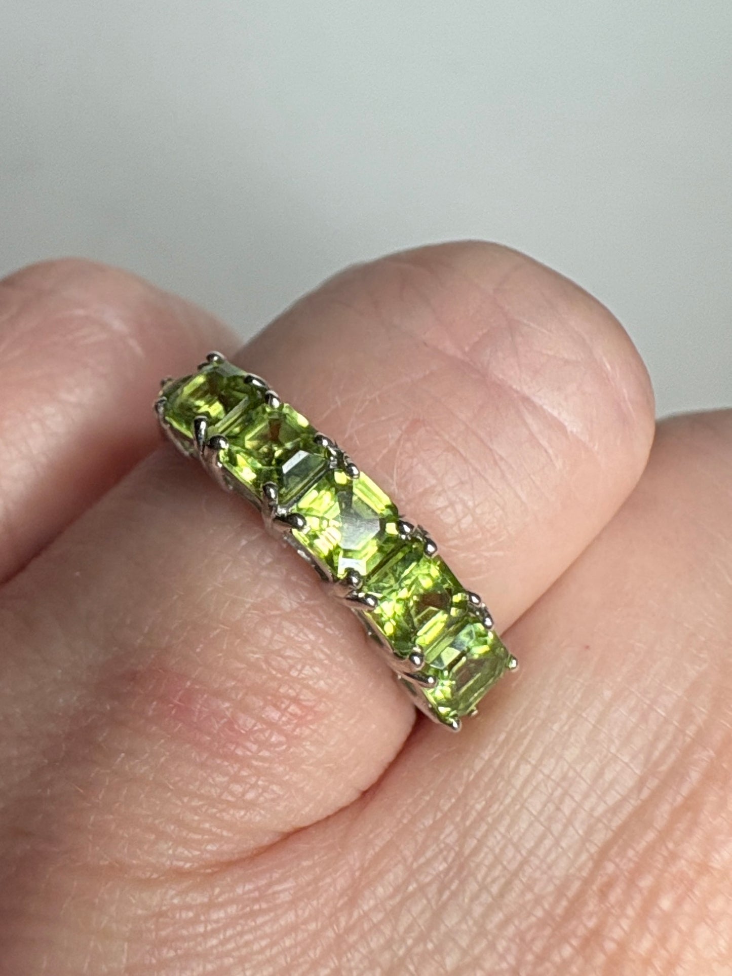 Arizona Peridot Band Ring Sterling Silver Step Cut size 7.25