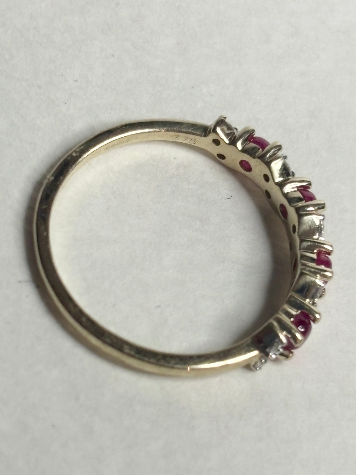 Greenland Ruby and Diavik Canadian Diamond Ring 9k Gold size 6.25