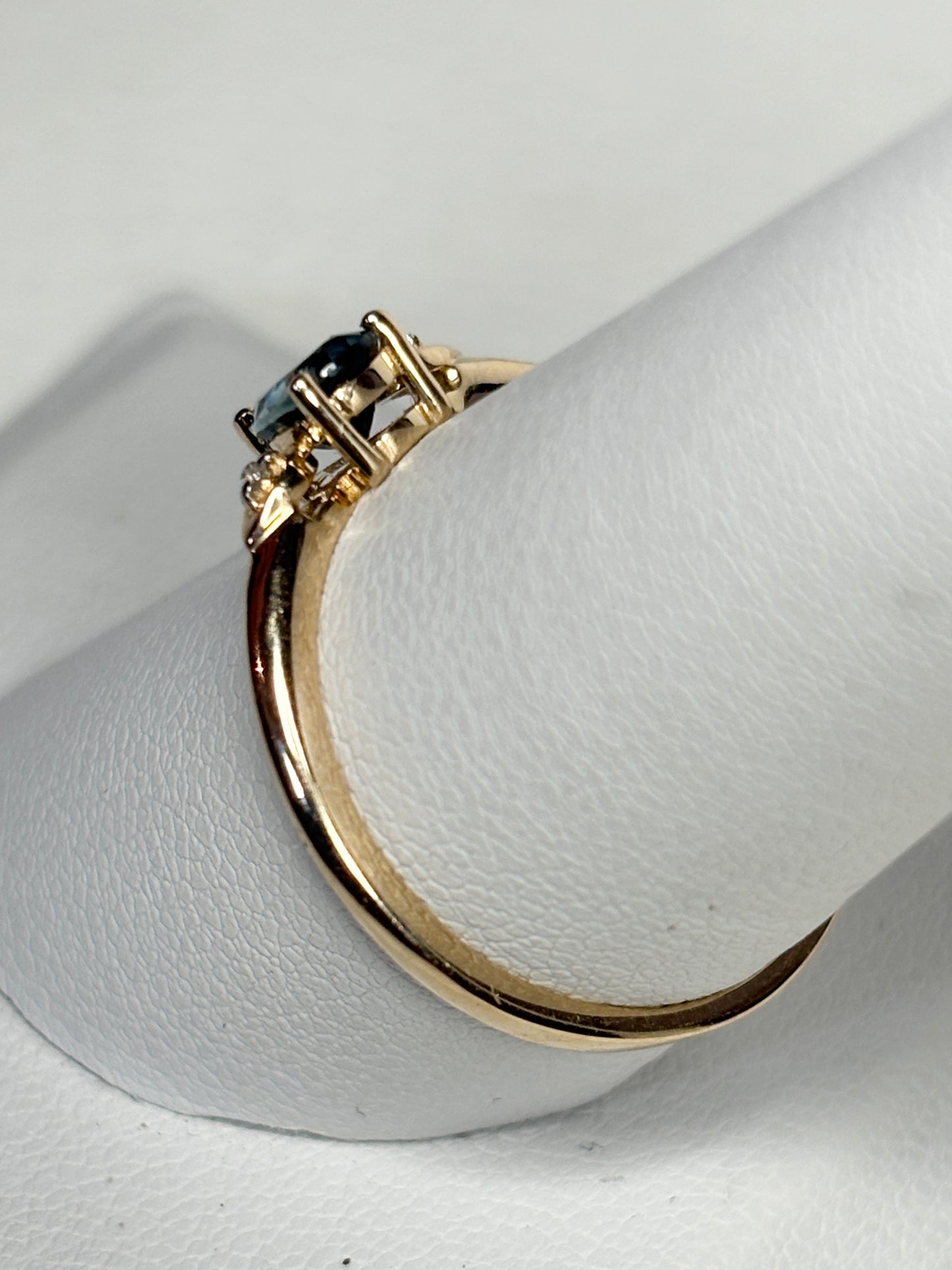 Pear Montana Sapphire Untreated Ring 9k Gold Size 9