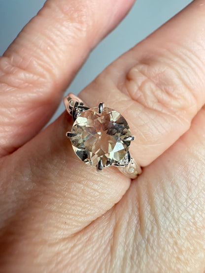 Light Champagne Oregon Sunstone Ring Sterling Silver size 7