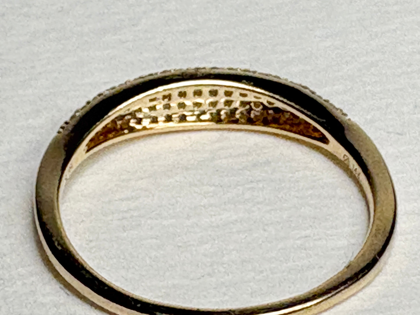 Micro Pave Natural Diamond Ring by Mejuri size 6
