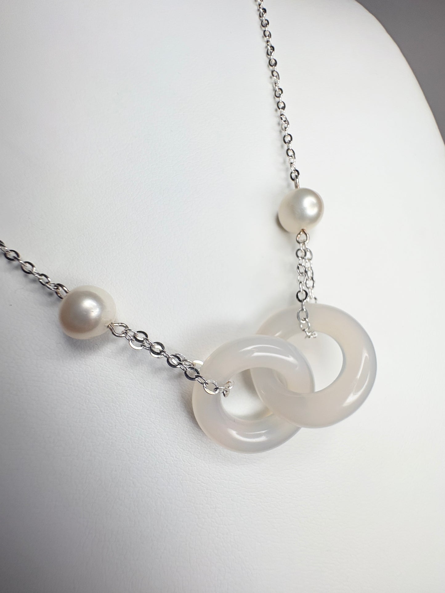 Linked Chalcedony and Cultured Freshwater Pearl Sterling Silver Necklace 19"