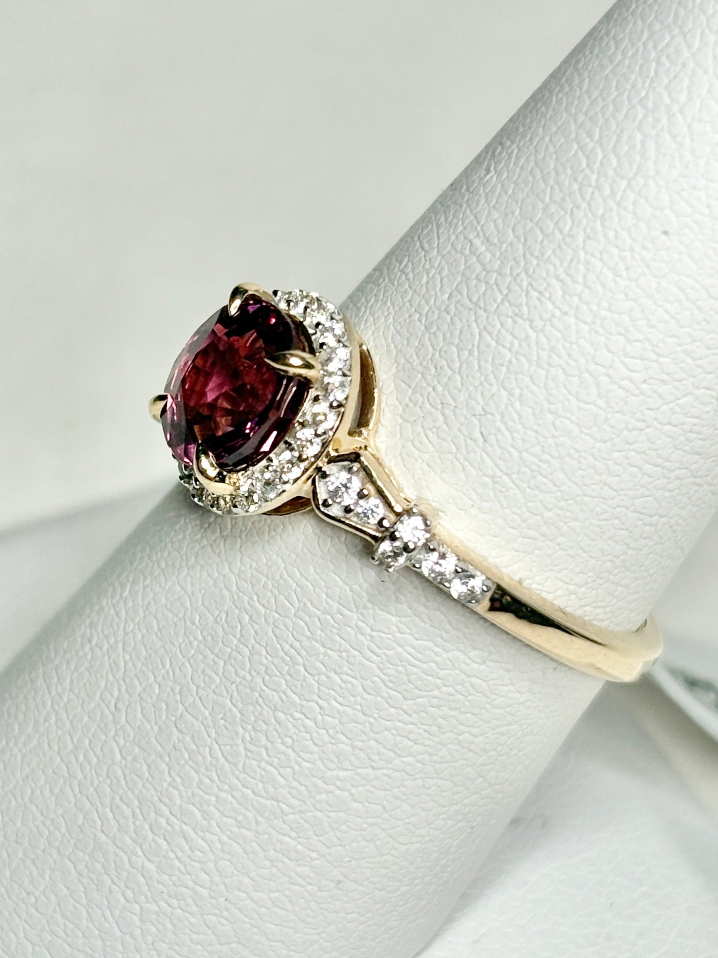 Malawi Rhodolite Garnet and Zircon Halo Ring 9k Gold size 8