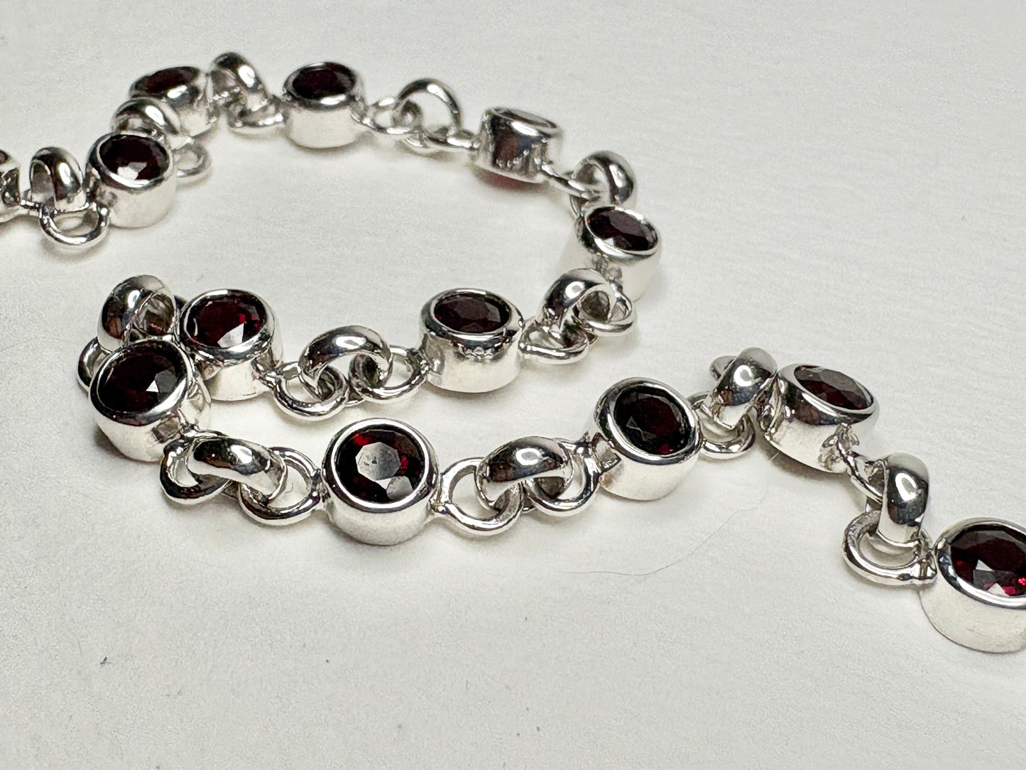 Arizona Anthill Garnet Bezel Set Link Bracelet in Sterling Silver Adjustable 8.25
