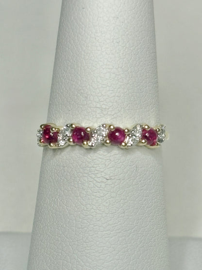 Greenland Ruby and Diavik Canadian Diamond Ring 9k Gold size 6.25