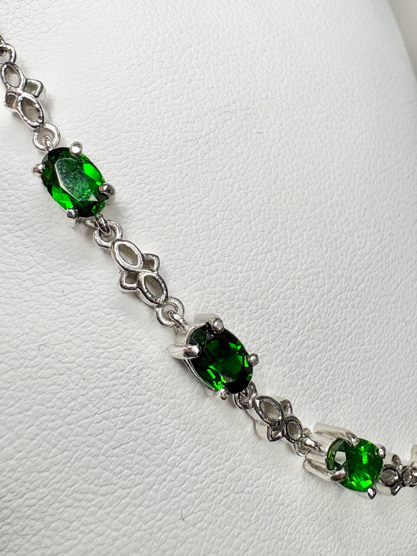 Chrome Diopside Adjustable Bolo Bracelet in Sterling Silver
