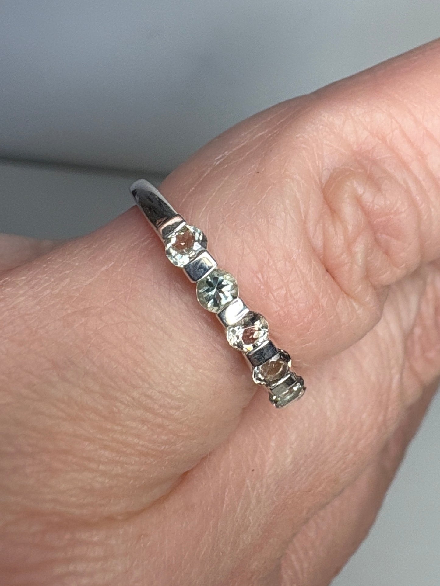 Light Oregon Sunstone Stackable Band Ring Sterling Silver size 7
