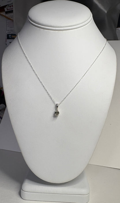 Light Green Oregon Sunstone Solitaire Pendant Necklace Sterling Silver