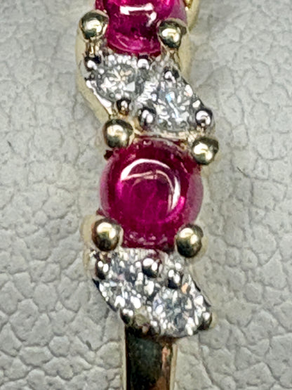 Greenland Ruby and Diavik Canadian Diamond Ring 9k Gold size 6.25