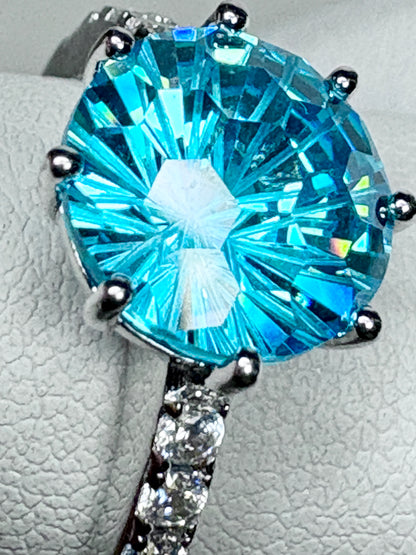 Honeycomb Cut Blue CZ Solitaire Ring in Sterling Silver size 8