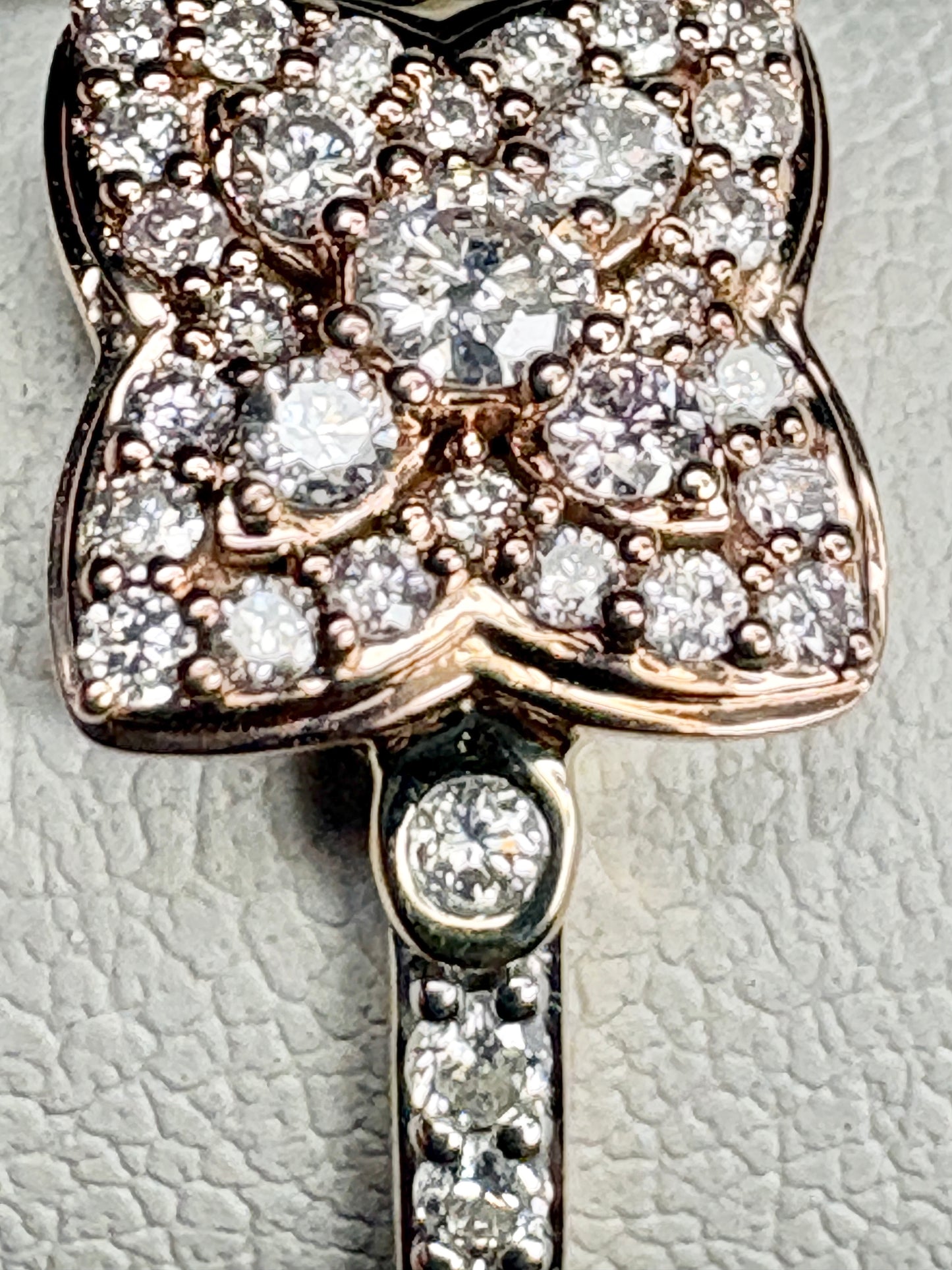 Natural Pink and White Angolan Type lla Diamond Ring 9k Rose Gold size 7
