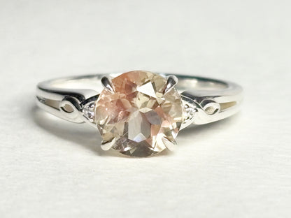 Light Champagne Oregon Sunstone Ring Sterling Silver size 7