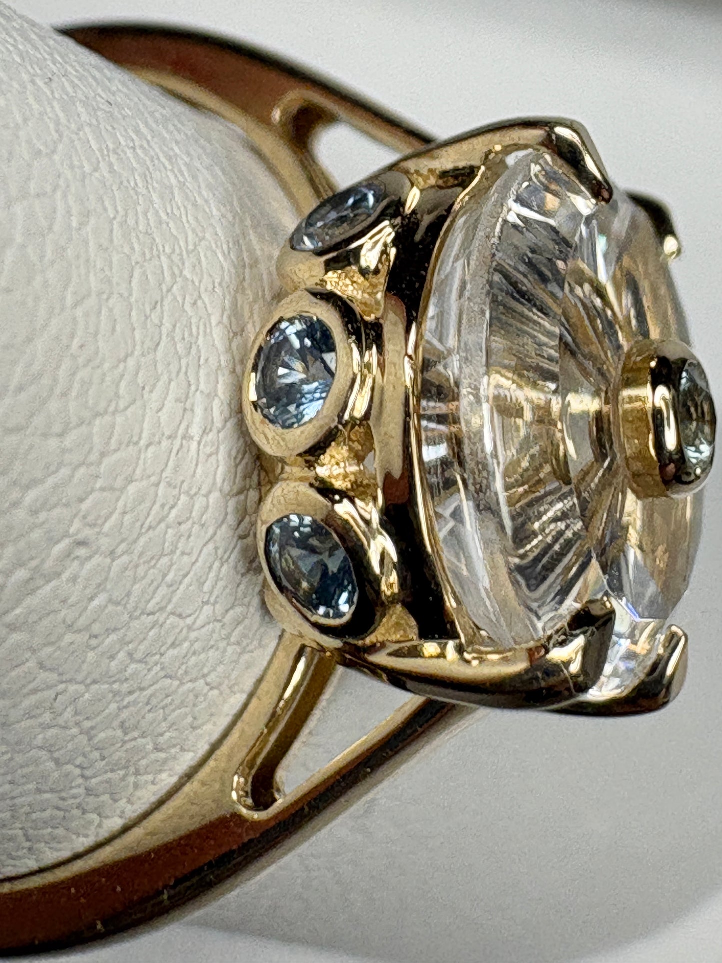 Lehrer Iris Untreated Montana Sapphire Fancy Quartz Ring 9k Gold size 7