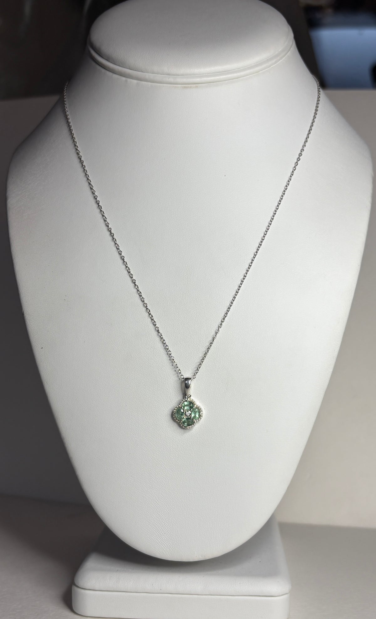 Chrome Kyanite Quatrefoil Pendant Necklace in Sterling Silver 18"