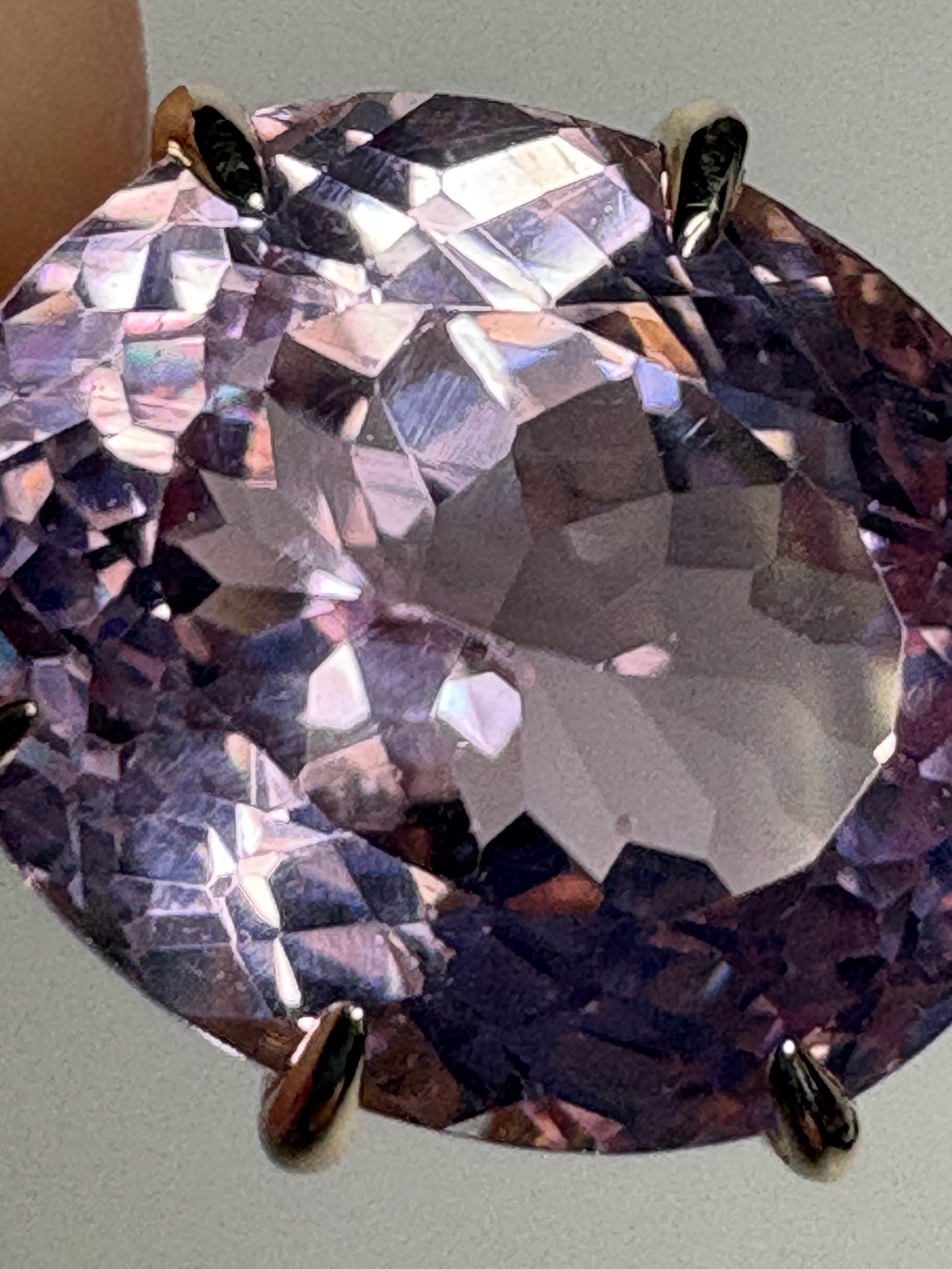 Kunzite Solitaire Pendant Necklace 9k Gold 18"