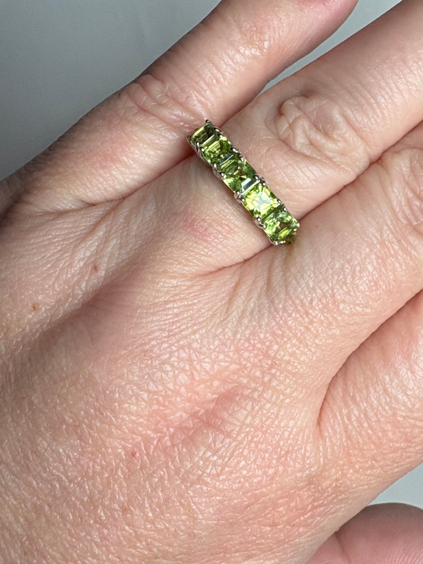 Arizona Peridot Band Ring Sterling Silver Step Cut size 7.25