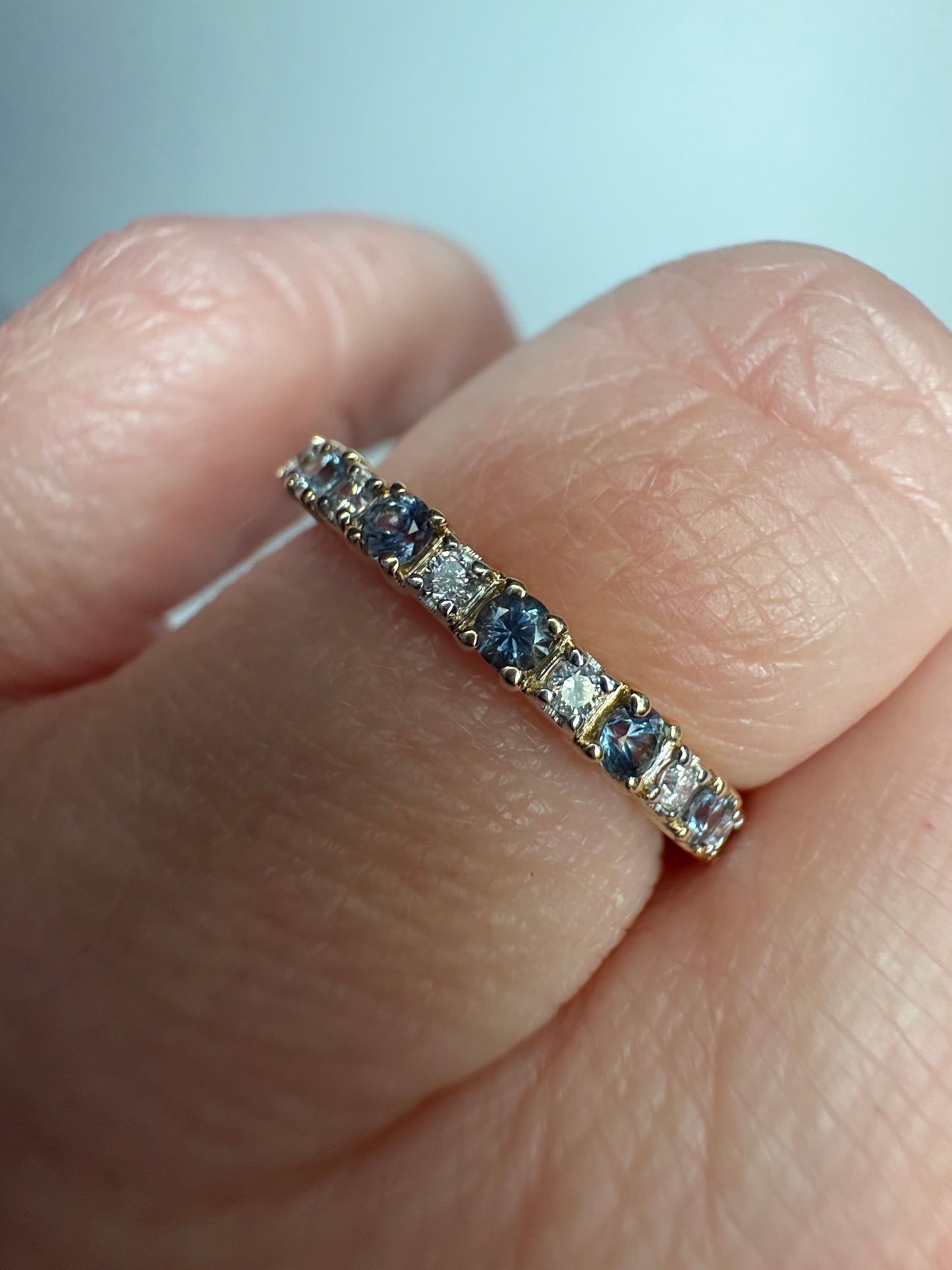 Montana Sapphire Untreated and Diamond Stackable Band Ring 9k Gold size 7