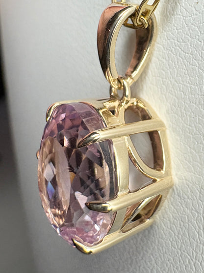 Kunzite Solitaire Pendant Necklace 9k Gold 18"