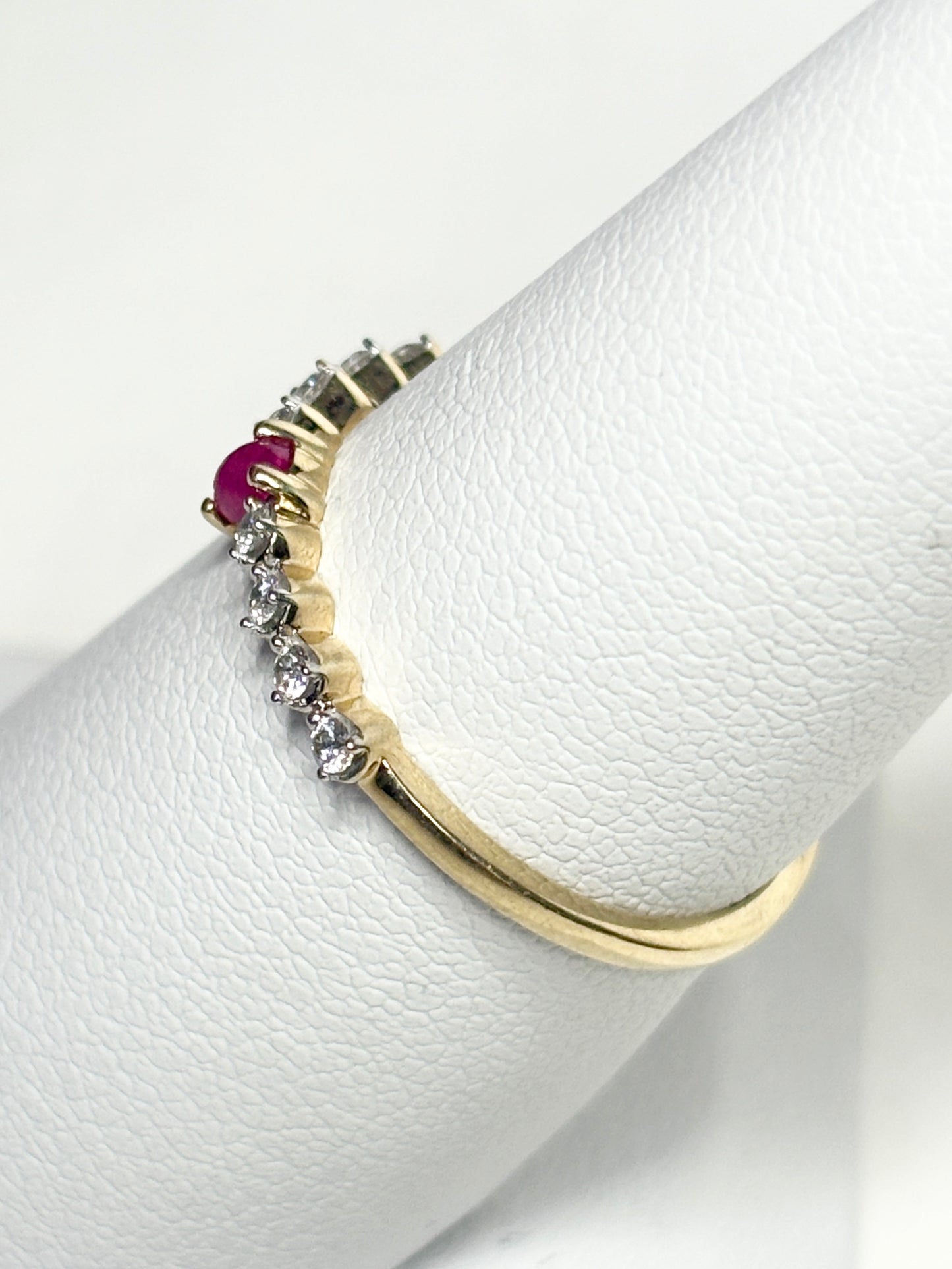 Greenland Ruby Tear and Diavik Canadian Diamond Ring 9k Gold size 7