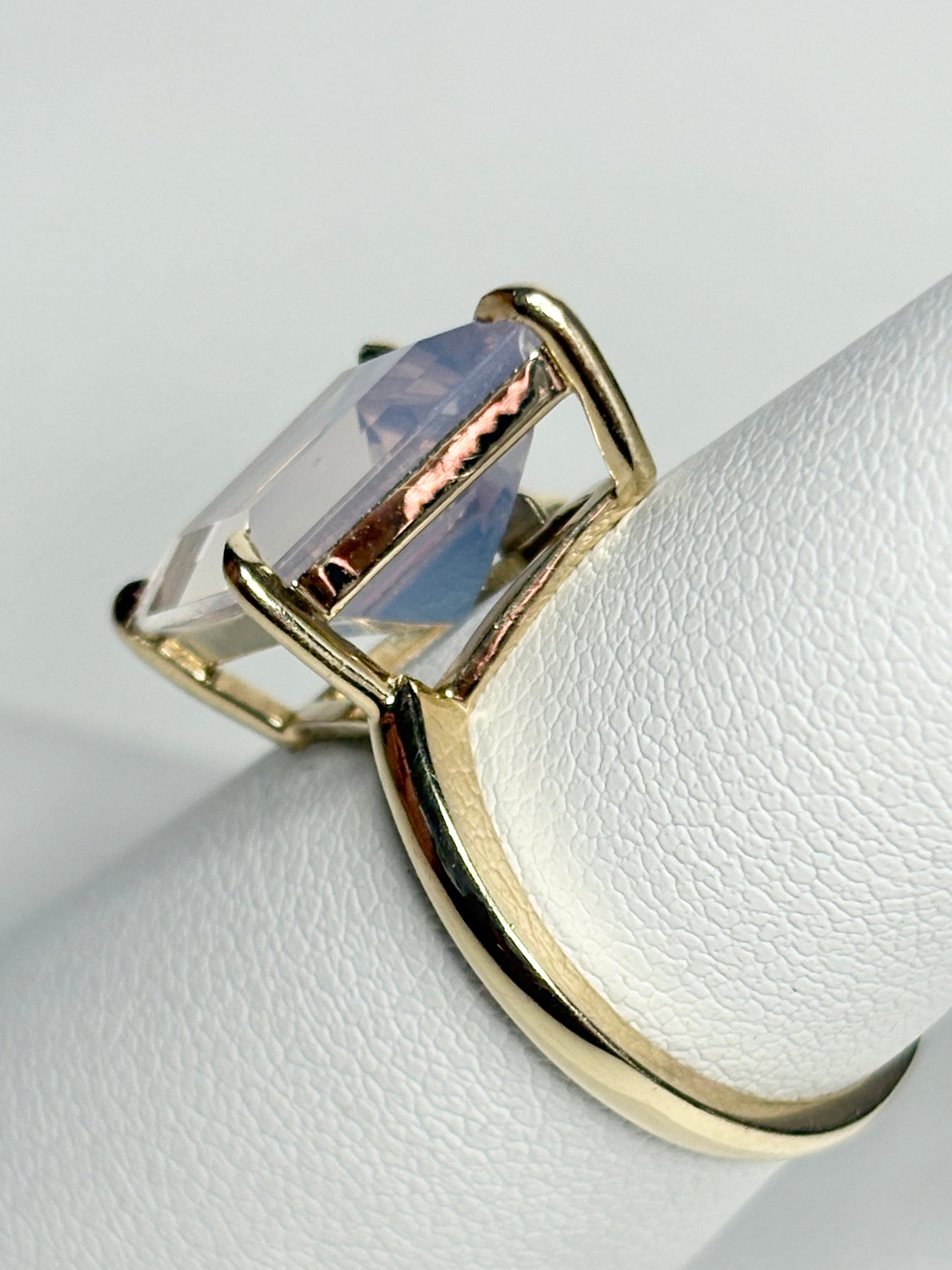 Lavender Quartz Fancy Cut Kite Shaped Solitaire Ring in 9k Gold size 7