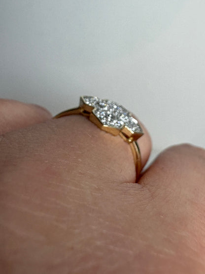 Canadian Diavik Mine Diamond Cross Ring 1/4ctw 9k Gold size 8