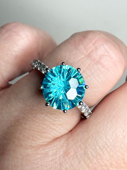Honeycomb Cut Blue CZ Solitaire Ring in Sterling Silver size 8
