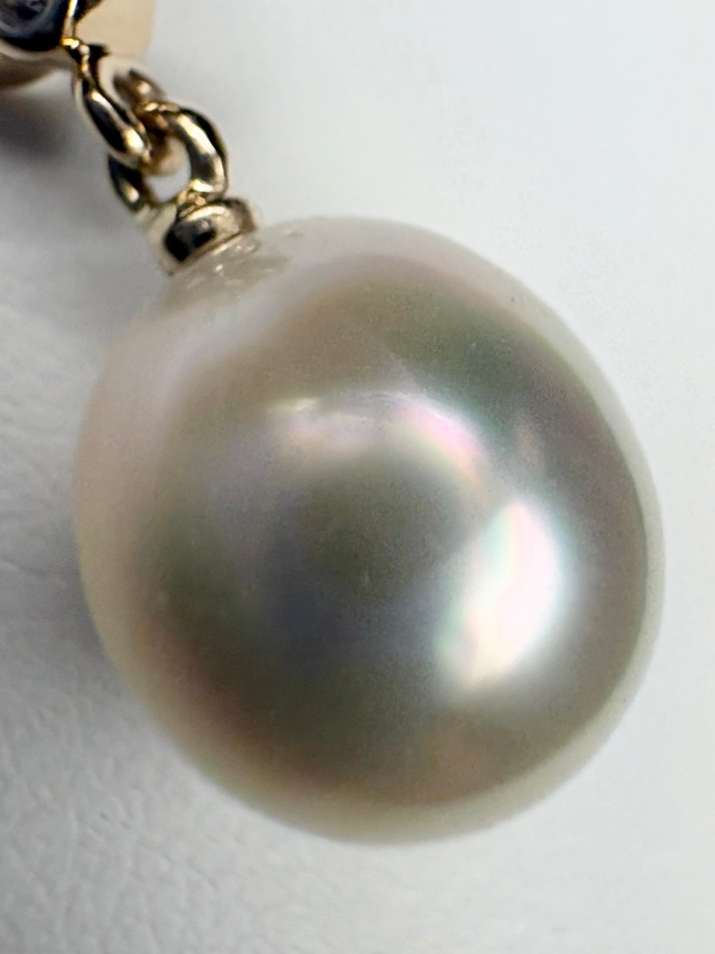 South Sea Cultured Pearl Pendant Necklace Solid 9k Gold