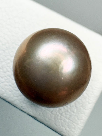 Pink Peach Naturally Colored Cultured Freshwater Pearl Stud Earrings in Sterling Silver 8.5mm
