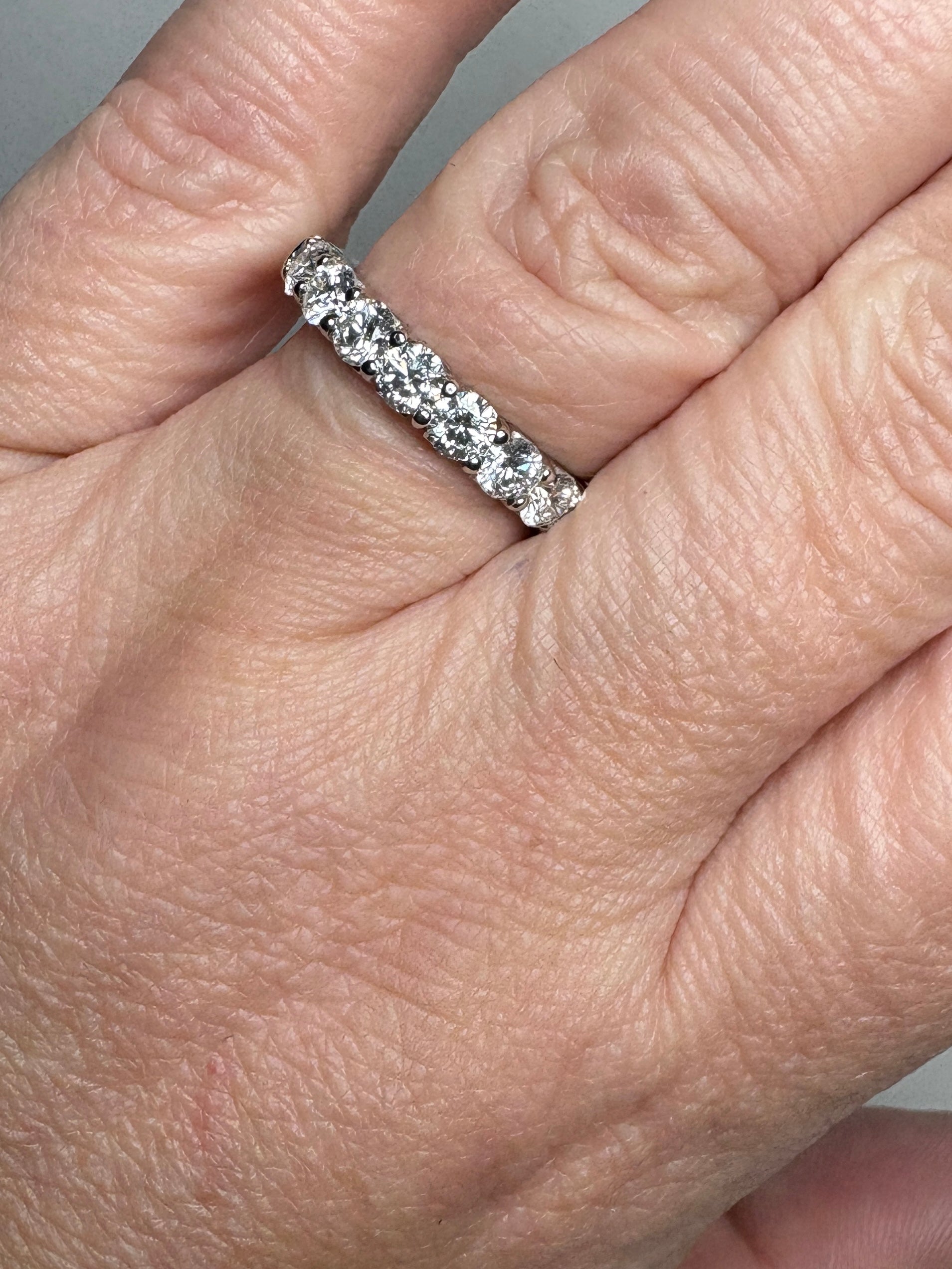Natural Diamond Anniversary Band Ring by Benchmark Solid 14k gold size 7 - New Life Jewelry