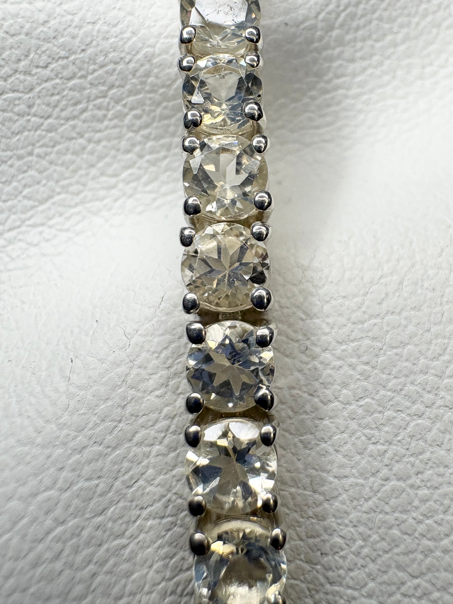 Yellow Oregon Sunstone Tennis Bracelet in Sterling Silver 7.5"