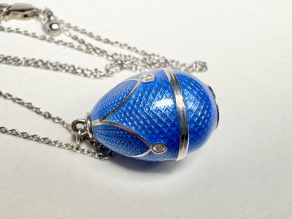 Blue Egg Necklace - Diamonds. Sterling Silver