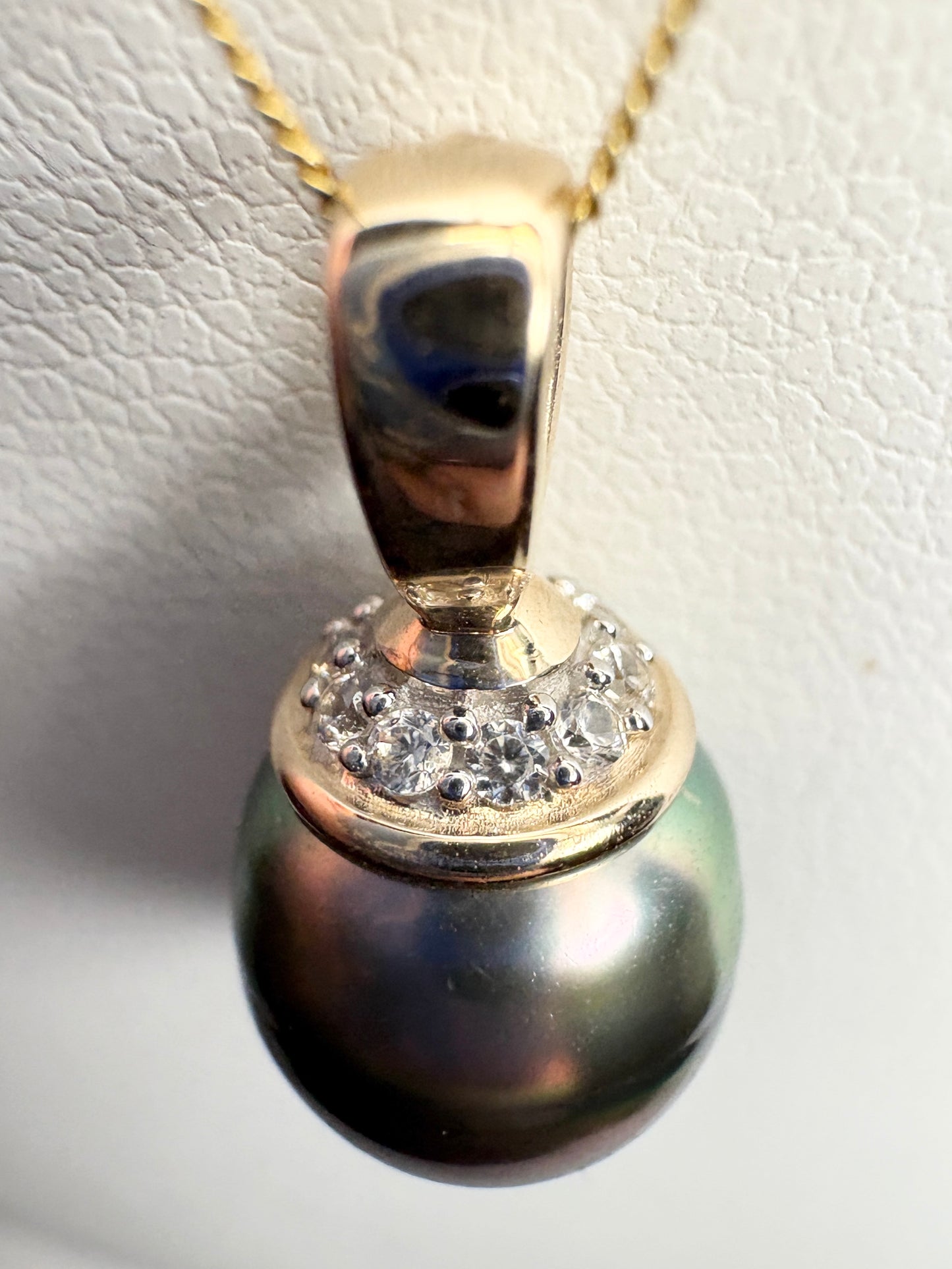 Tahitian Pearl with Zircon Pendant Necklace in Solid 9K Gold 18"