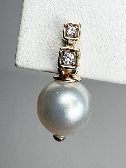 South Sea Drop Earrings Solid 9k Gold 8-9mm