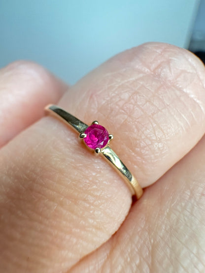 Tiny Bright Read Heat Only Mosambique Ruby Ring 9k Gold size 7