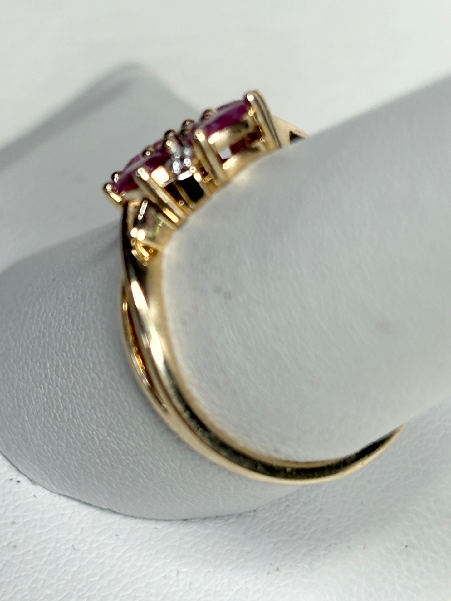 Burmese Ruby Cluster Ring 9k Gold size 8