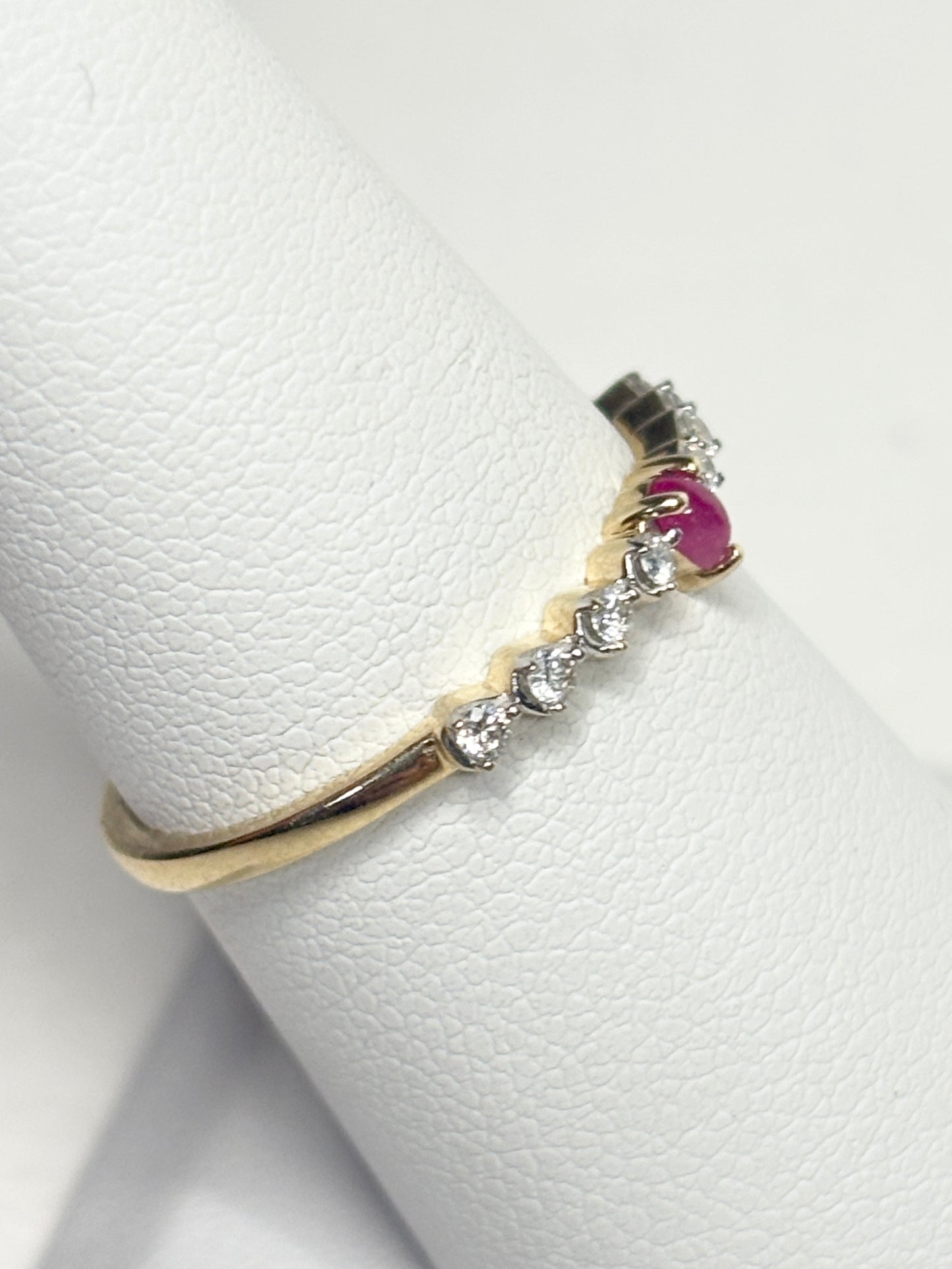 Greenland Ruby Tear and Diavik Canadian Diamond Ring 9k Gold size 7